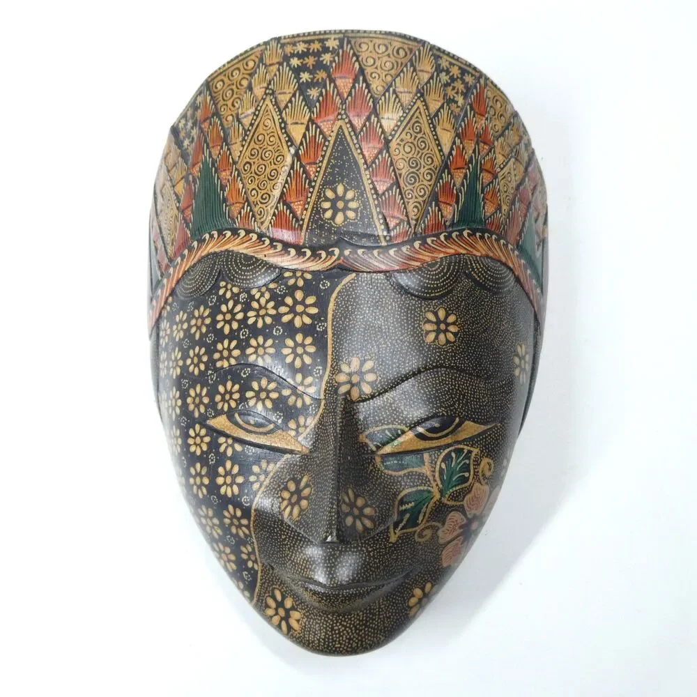 Indonesian Batik Mask Wooden Painted Vintage Decorative